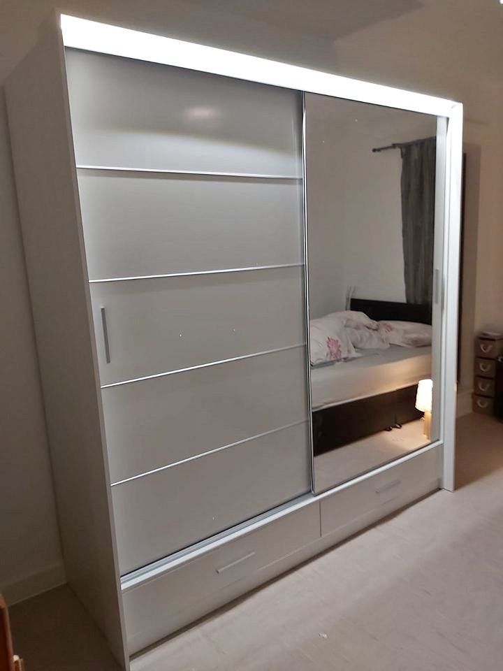 205 cm Florence Modern Full Mirror sliding door wardrobe