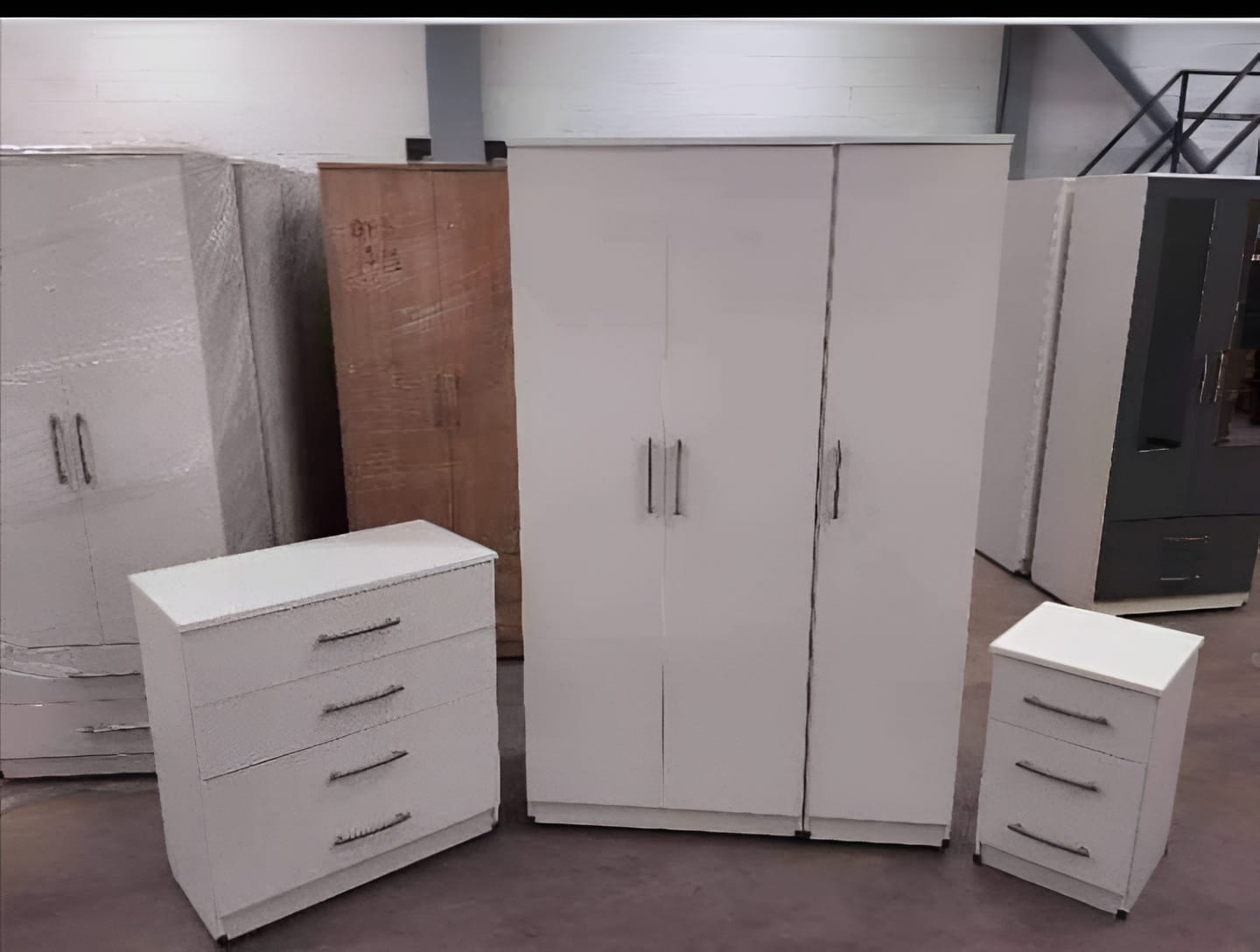 Premium Three Door Wardrobe Set – UkFurnitureMart